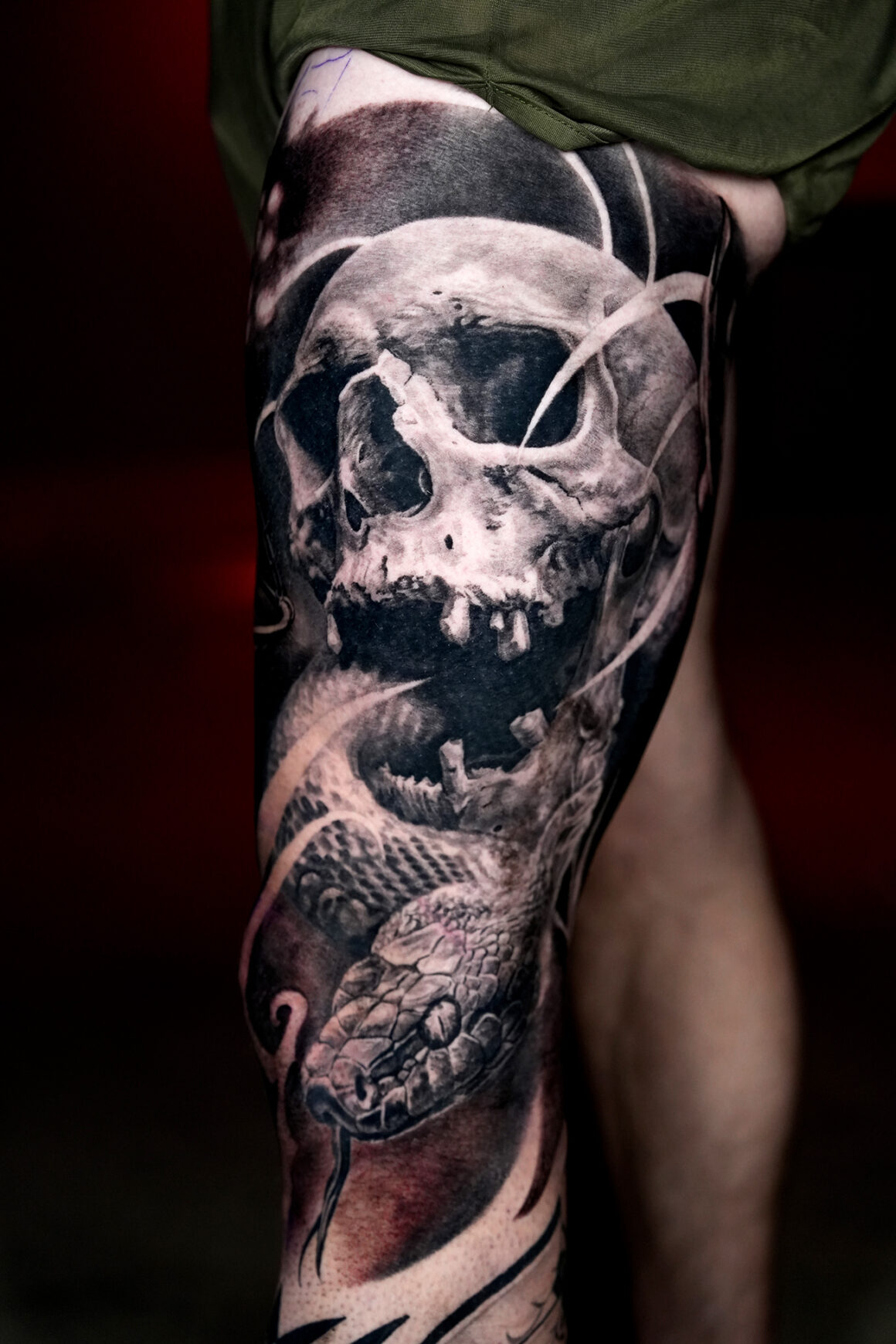 Tattoo by Yanko Maksym, @yanox.art