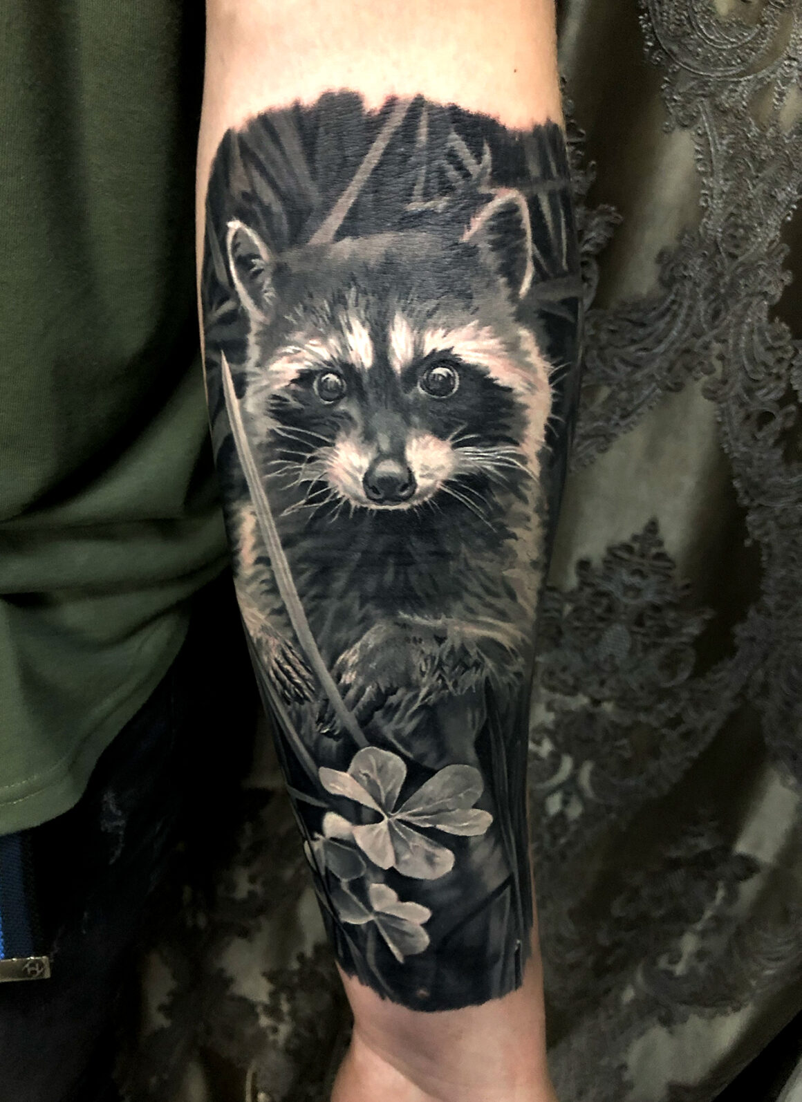 Tattoo by Yanko Maksym, @yanox.art