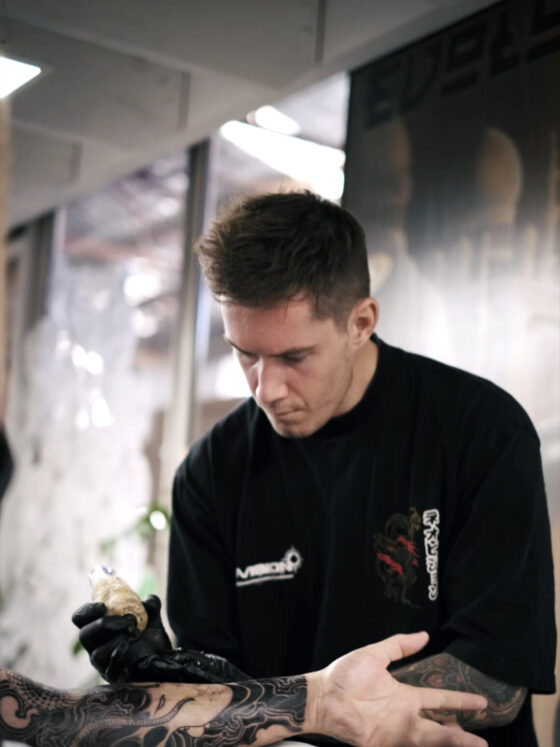 Tattoo artist Henri Howard, @henri.howard