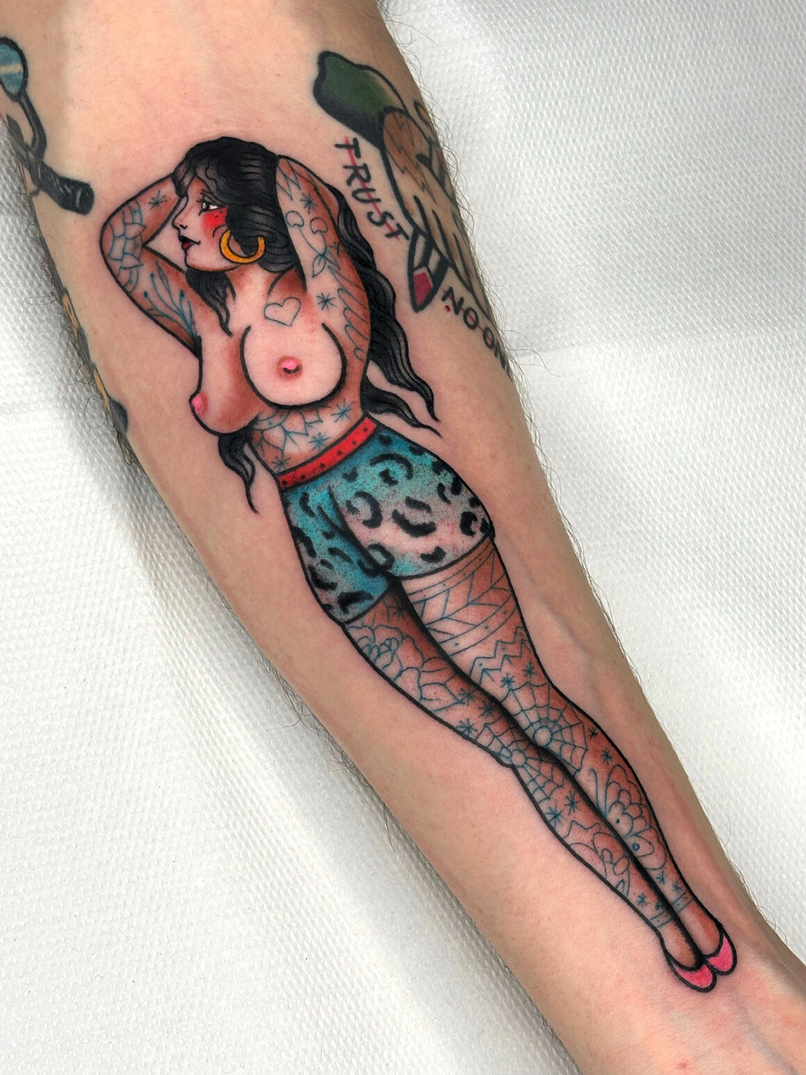 Tattoo by Vinniecut, @vinniecut