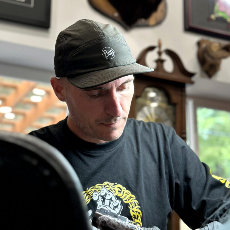 Tattoo artist Mosh, @moshink