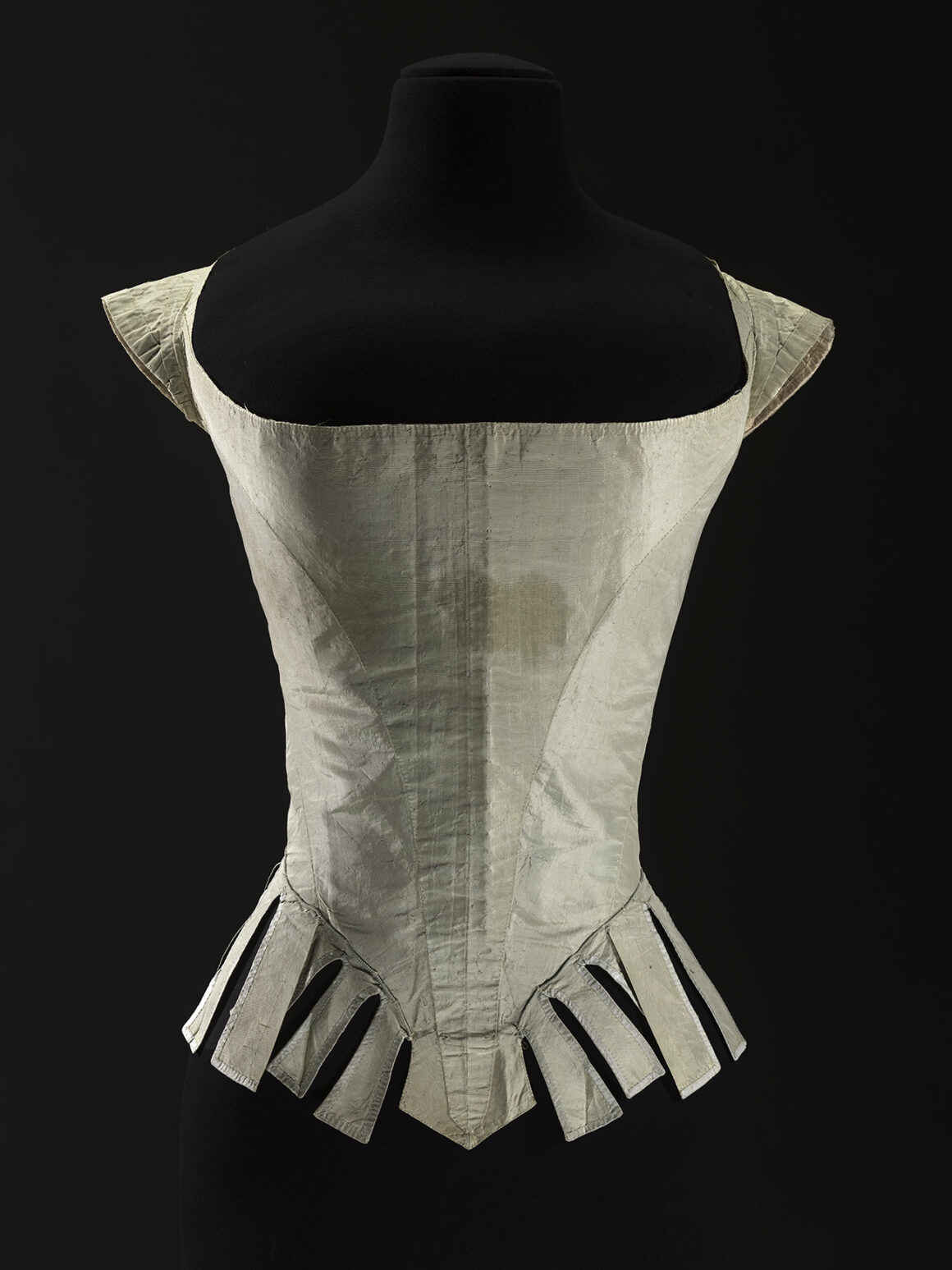 Corset de grand habit attribué à la reine Marie-Antoinette (1755-1793), vers 1770-1780 CC0 Palais Galliera - Paris Musées