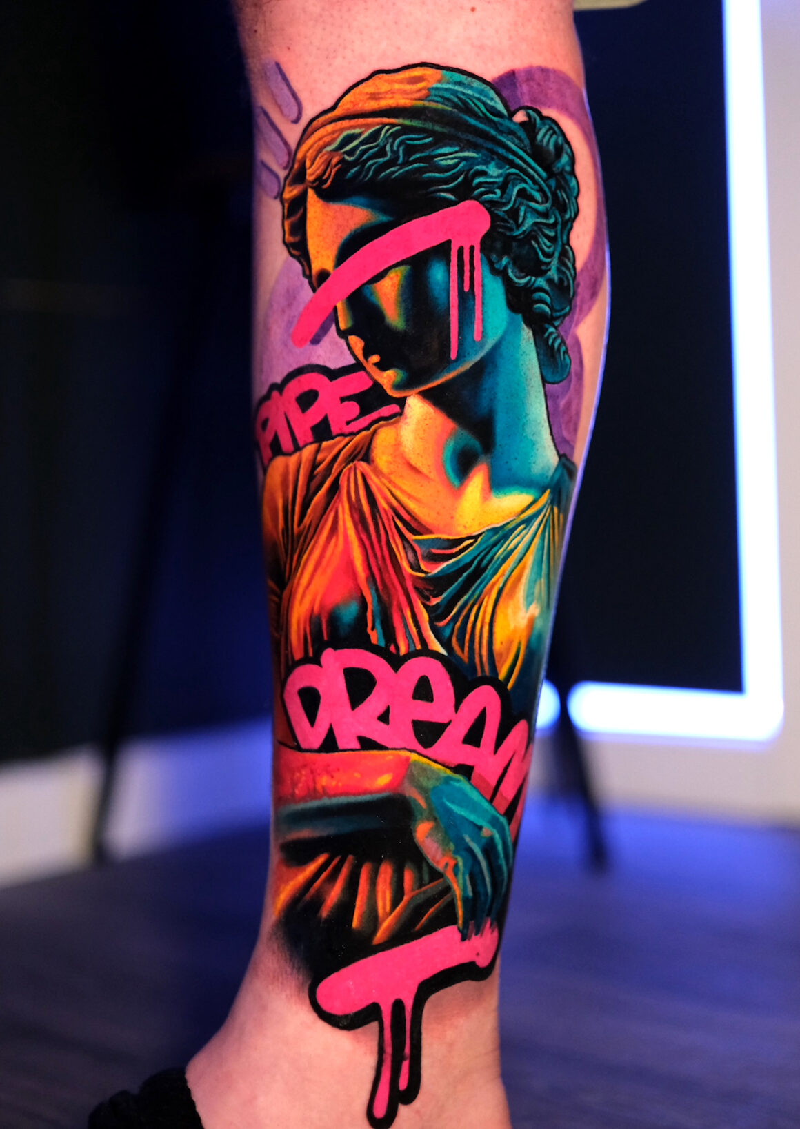 Tattoo by Kyle Warwick, @kyle._tattoos