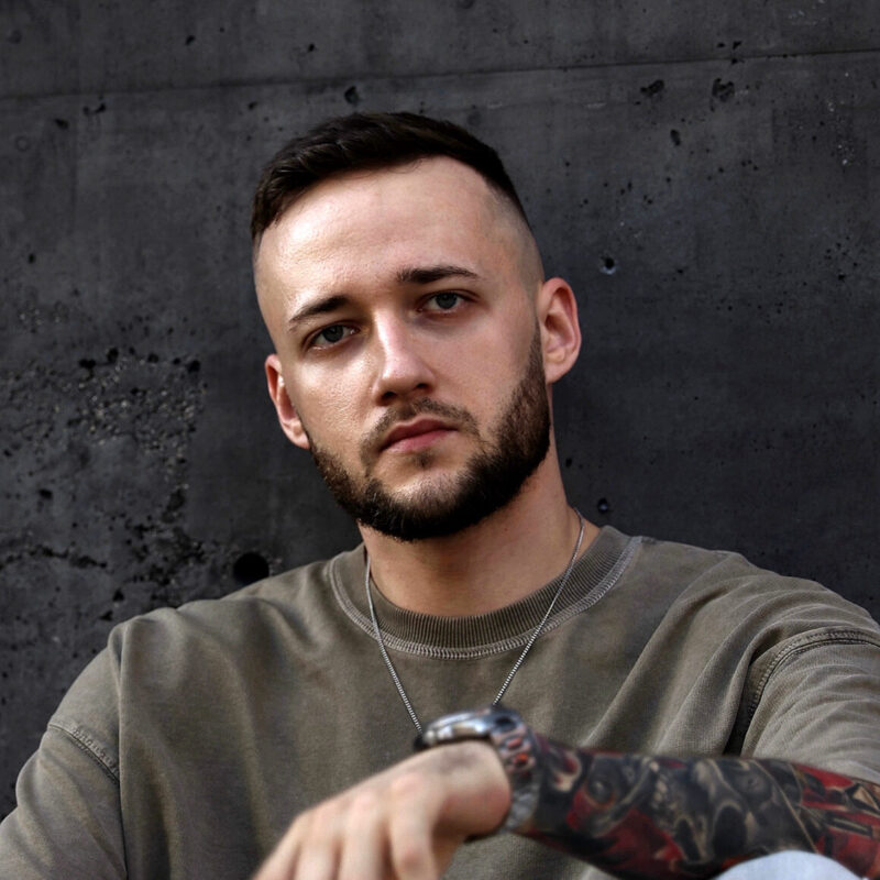 Tattoo artist Taras Dmitruk, @dmitruk_tattoo
