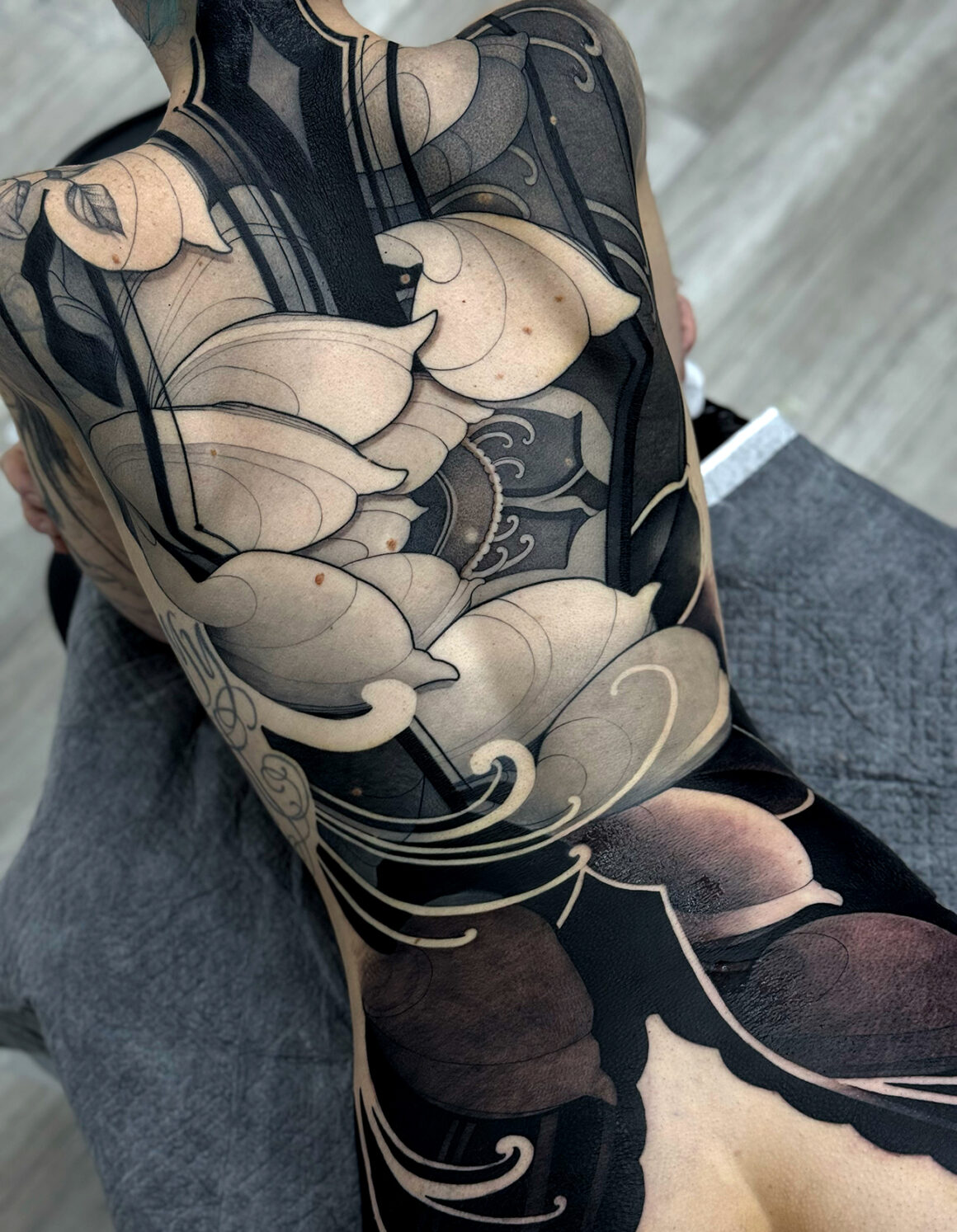 Tattoo artist Federica Orlando, @federicaorlandotattoo