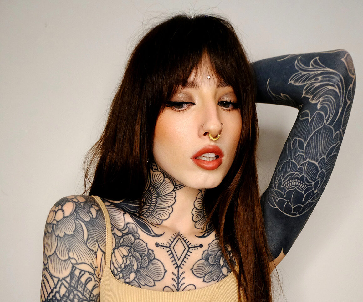 Tattoo artist Alexa Tamaska, @lexie.tmsk