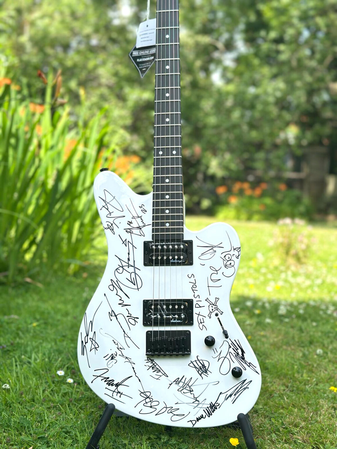 Metal For Nepal, @metalfornepalorg