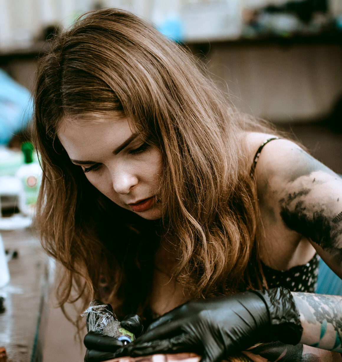 Tattoo artist Sandra Daukshta, @sandradaukshtatattoo