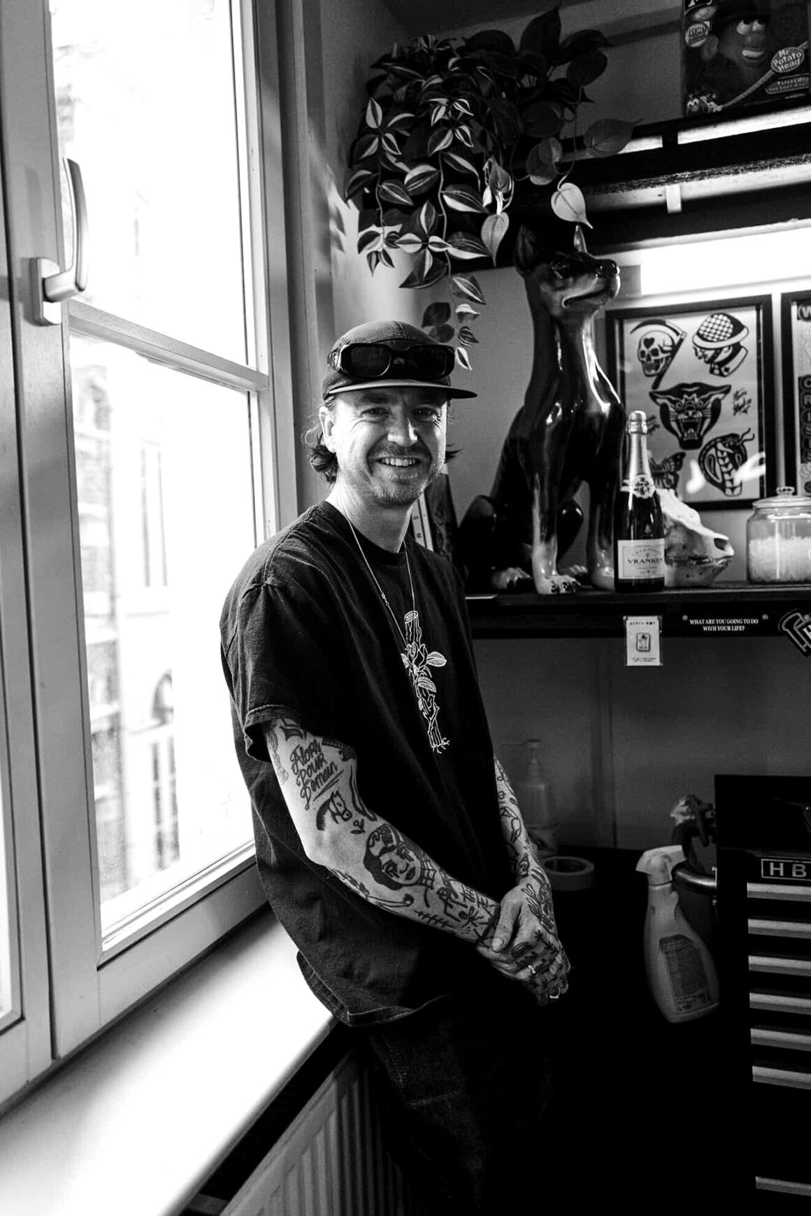 Dieprood Tattoo Shop, ph by Jan van Endert, @dieprood ph. @collectorofskulls