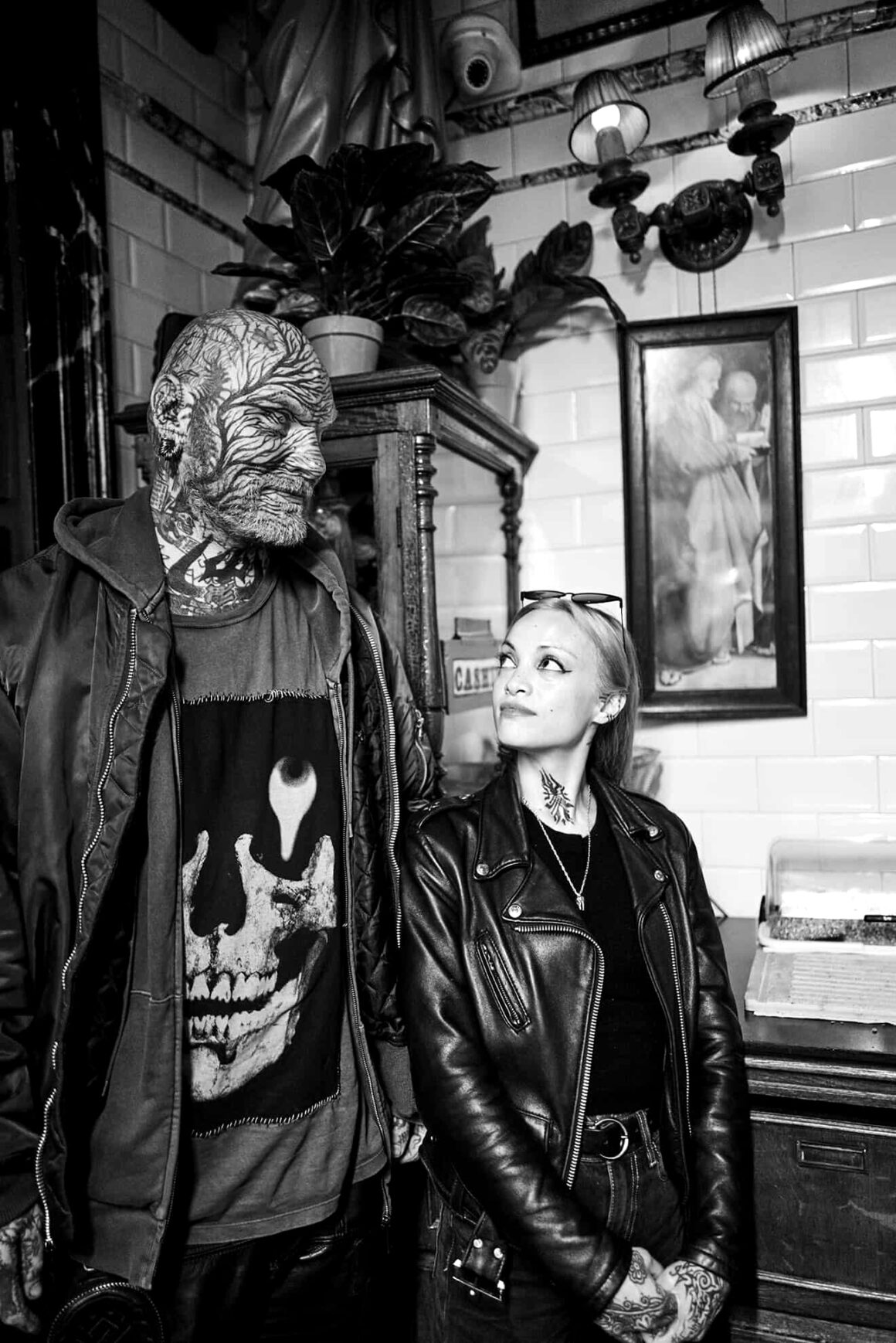 Dieprood Tattoo Shop, ph by Jan van Endert, @dieprood ph. @collectorofskulls
