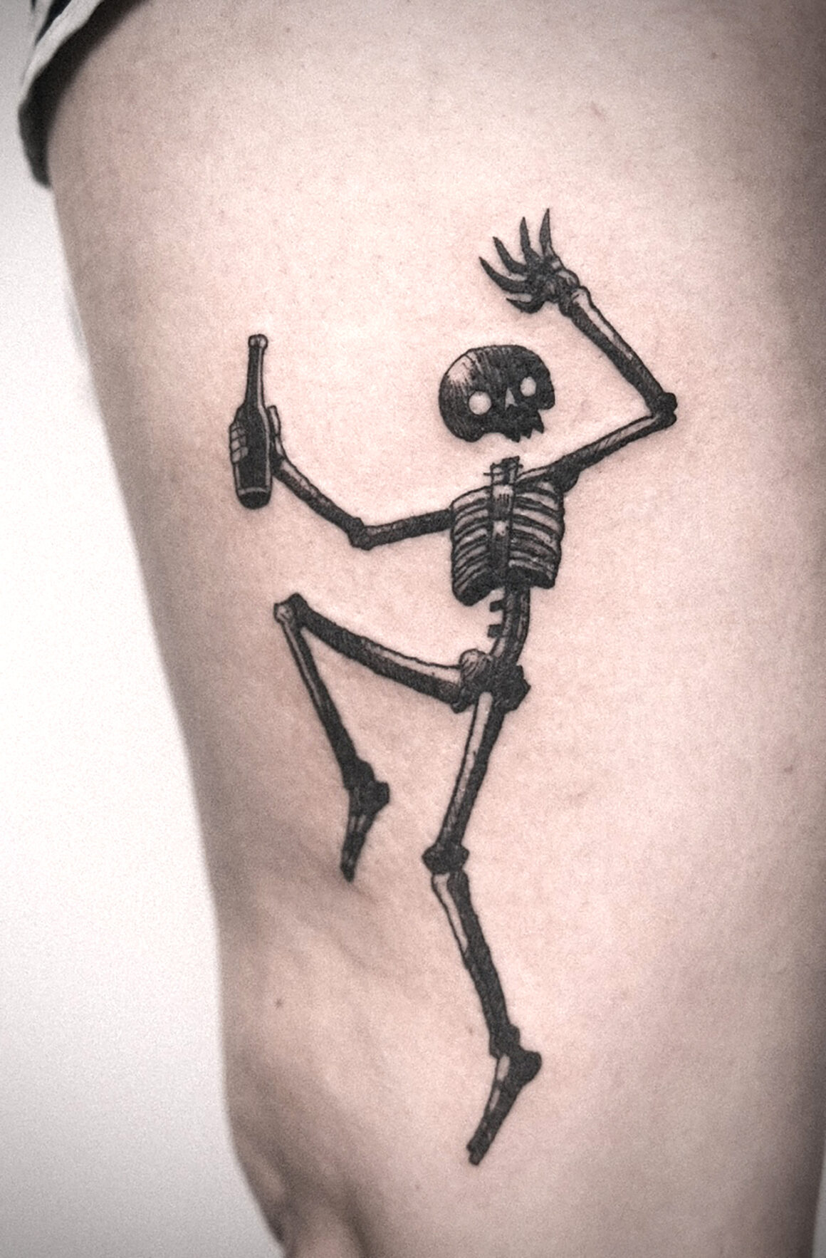 Tattoo by Sebastian Skrobol, @sebastian_graves_