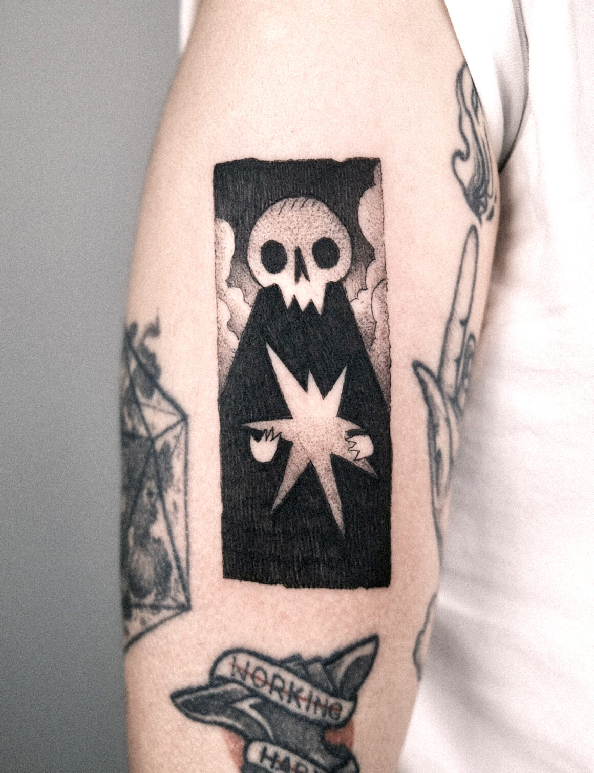Tattoo by Sebastian Skrobol, @sebastian_graves_