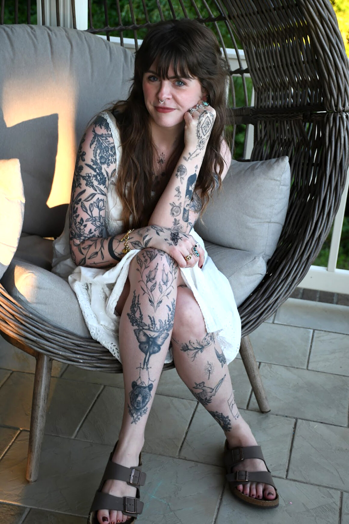 Hannah Whitten, novelist, @hwhittenwrites