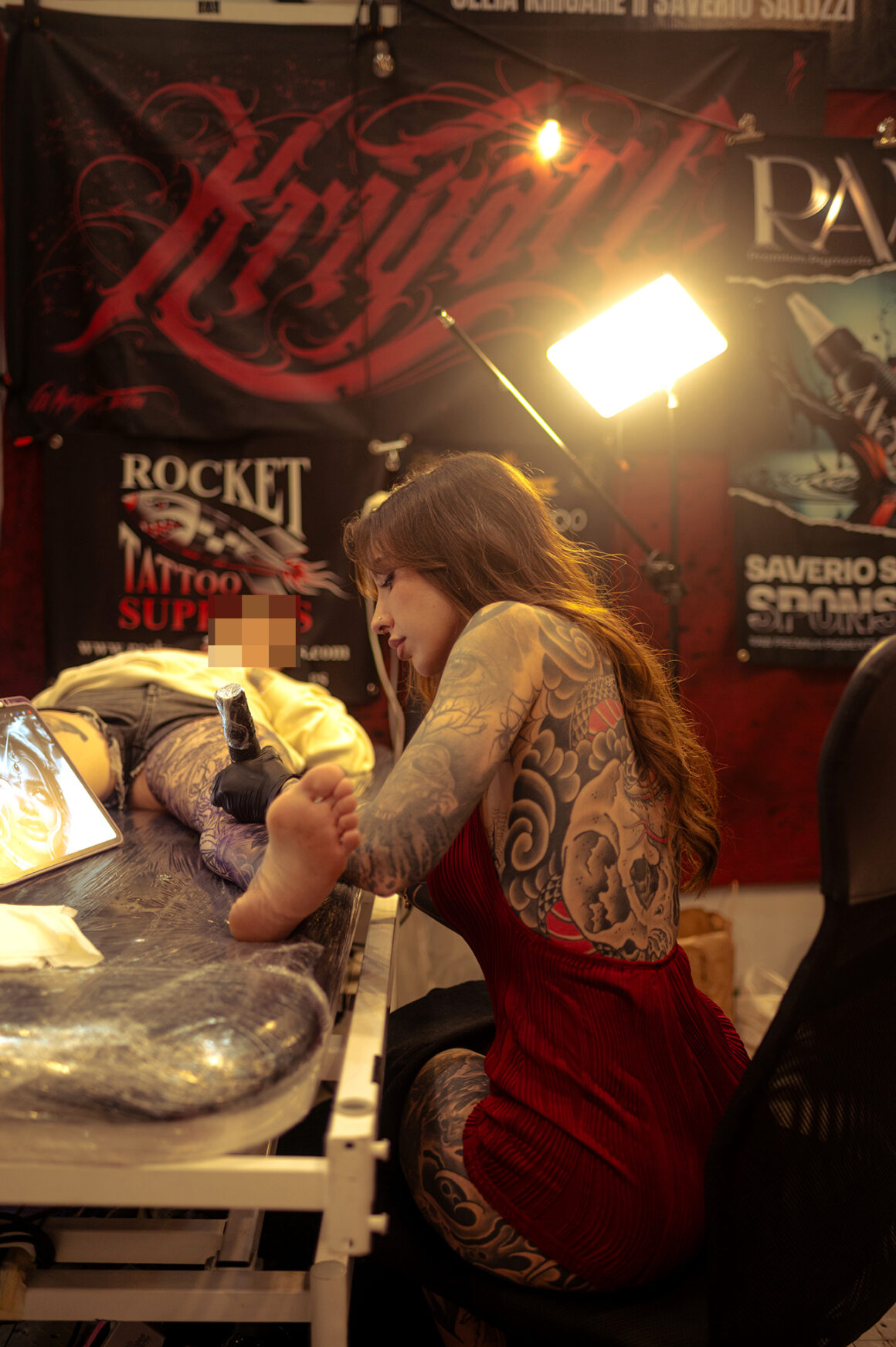 Tattoo model Celia Krigare, @krigare_tattoo