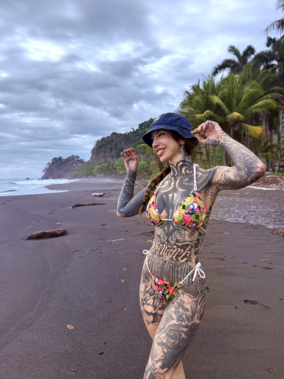 Tattoo model Celia Krigare, @krigare_tattoo